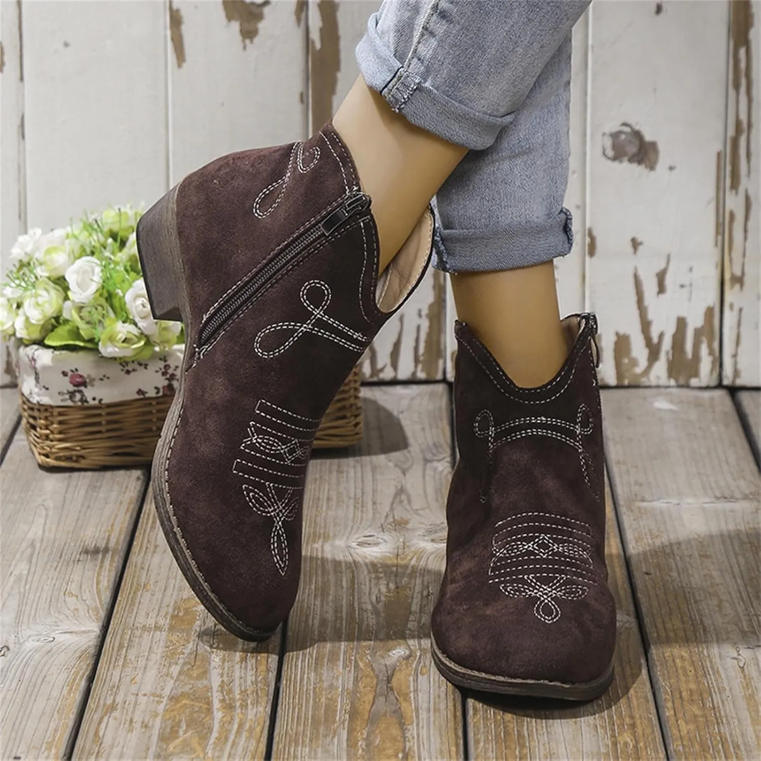 Cowboy Boots for Women Low Heel with Side Zip Western Durable Cowgirl Boots Comfortable Women's Ankle Boots Fashion Booties