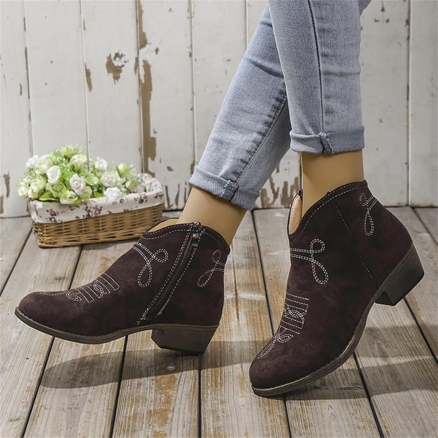 Cowboy Boots for Women Low Heel with Side Zip Western Durable Cowgirl Boots Comfortable Women's Ankle Boots Fashion Booties