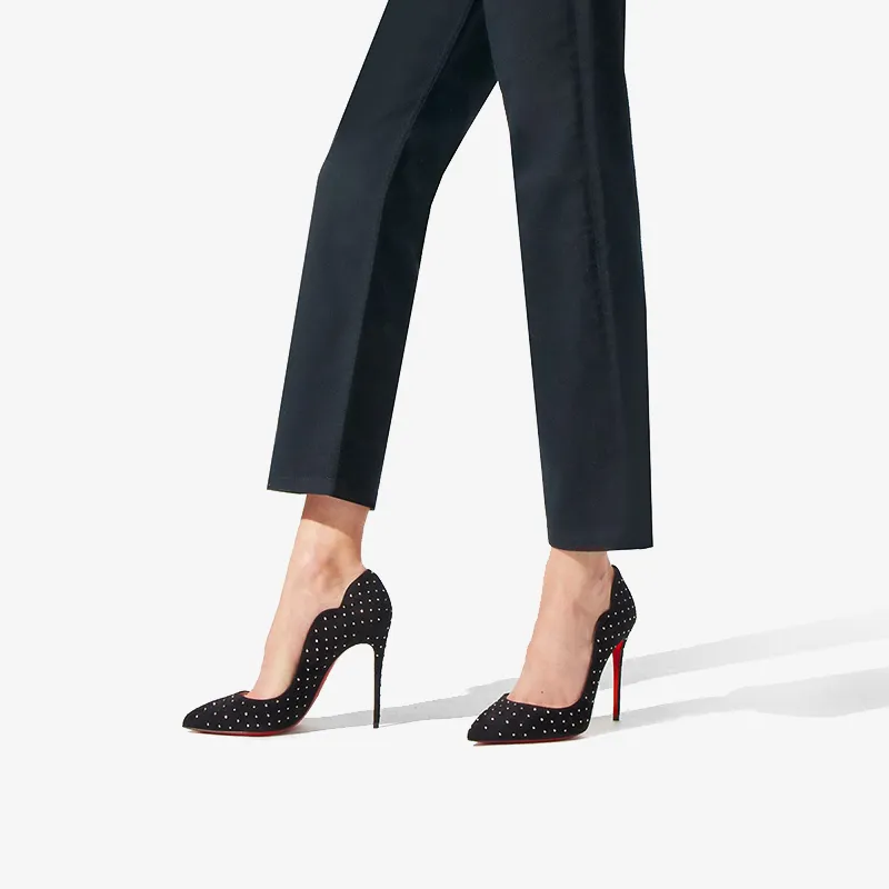 Elegant Black Suede Effect Pump