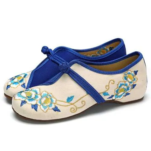 Flower Embroidered Round Toe Buckle Folk Casual Flat Shoes