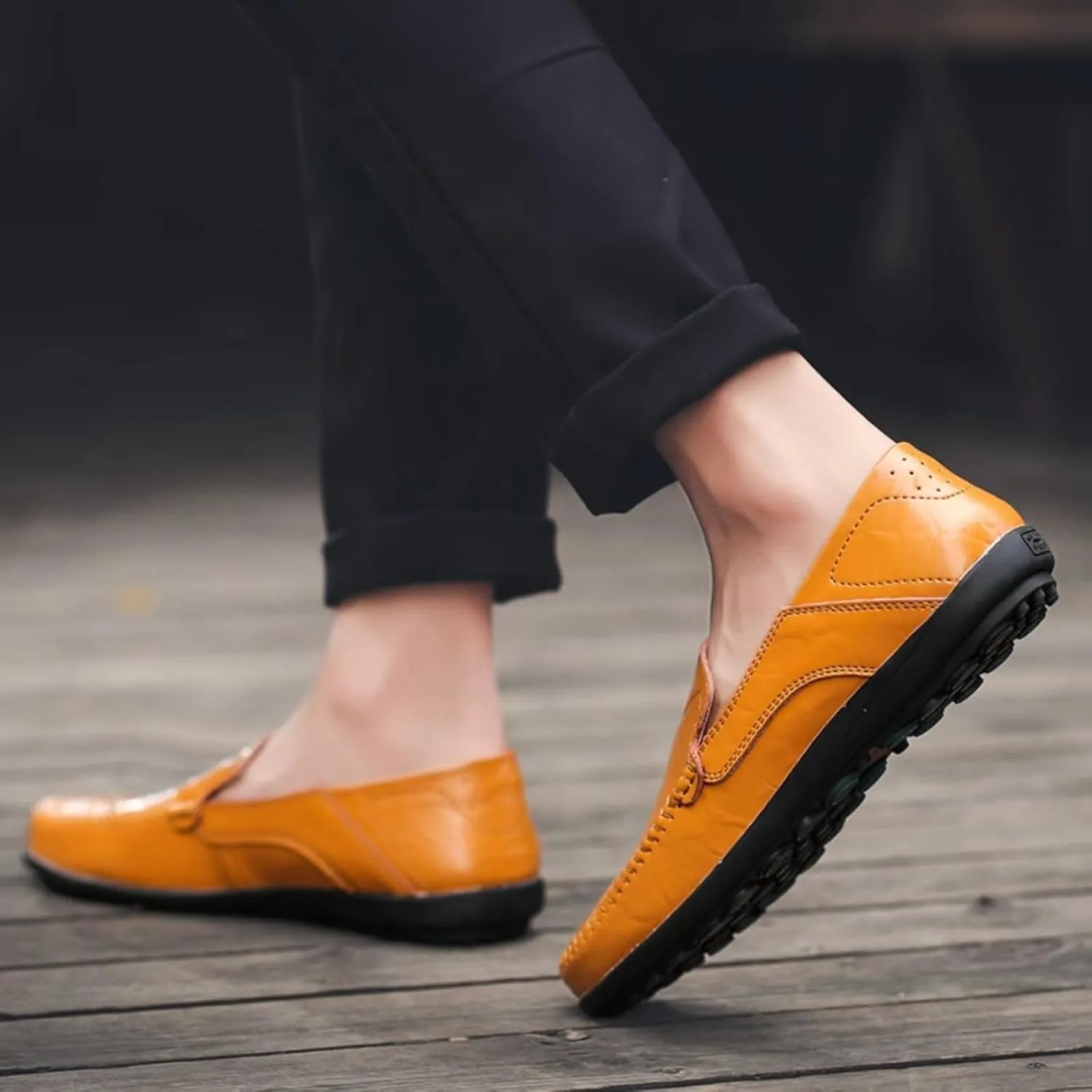 Mens Handmade Leather Slip-On Loafers Casual Round Toe Flat Penny Loafers Soft Breathable Driving Walking Boat Shoes
