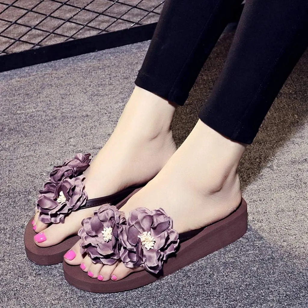 MIOKE Women's Flowers Low Wedge Flip Flops Summer Platform Comfort Anti-Slip Floral Beach Thong Sandals