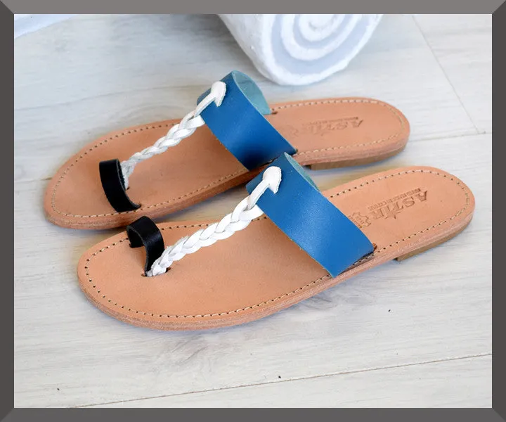 Nikouria Women Sandals