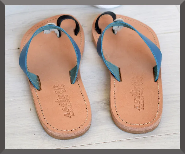 Nikouria Women Sandals