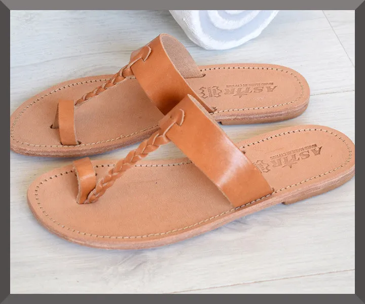 Nikouria Women Sandals