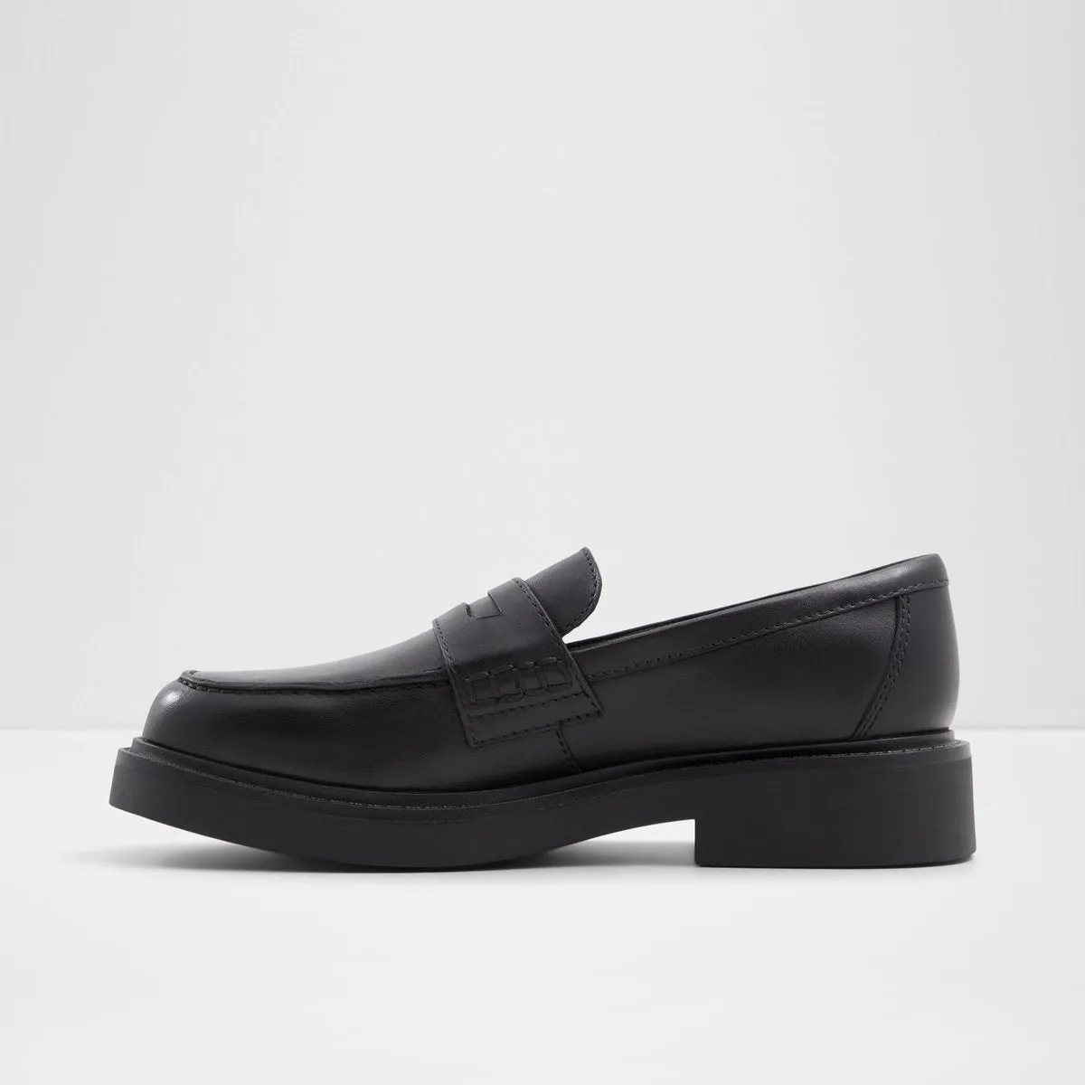 Verima Loafers