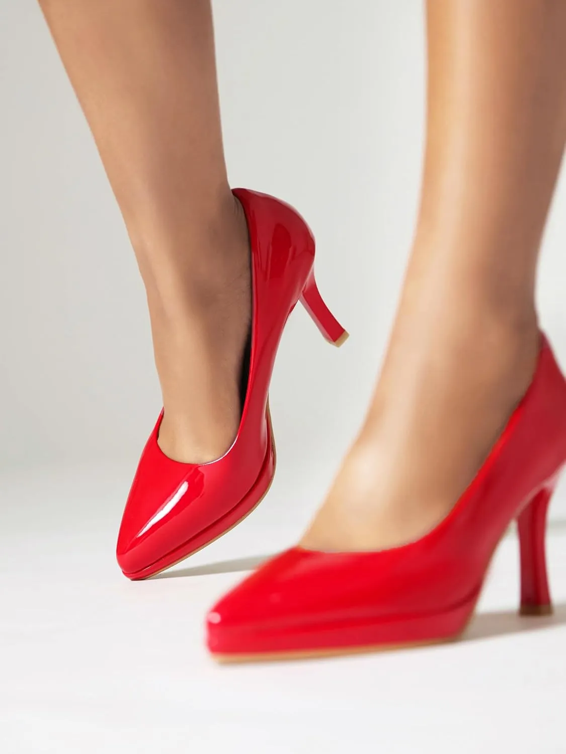 XIEDA Women's Pointed Toe Low Platform High Heels 3 Inch Patent Leather Pumps Classic Elegant for All Occasions